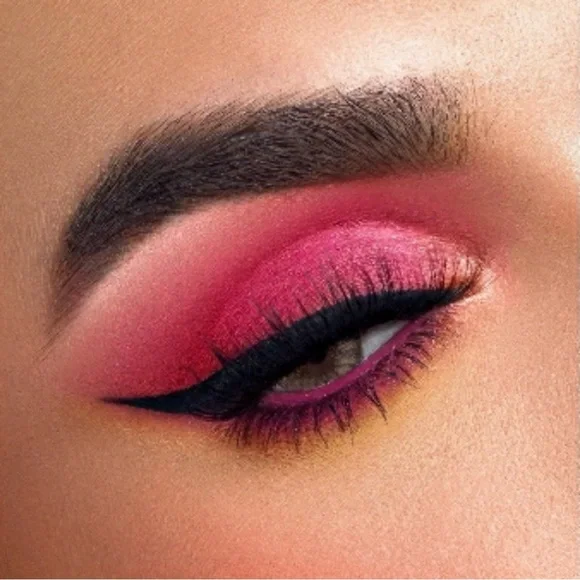 Artist Couture Caliente eyeshadow Palette new - Picture 4 of 8